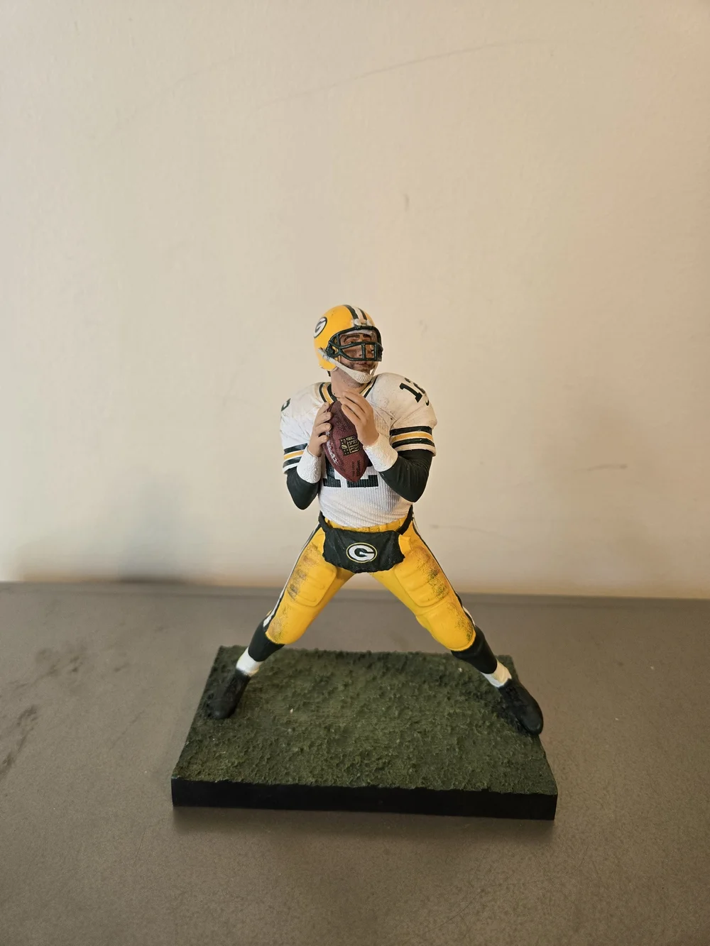 McFarlane Toys Green Bay Packers Aaron Rodgers Action Figure